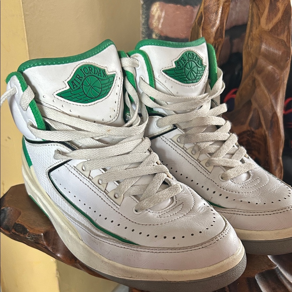 Air Jordan 2